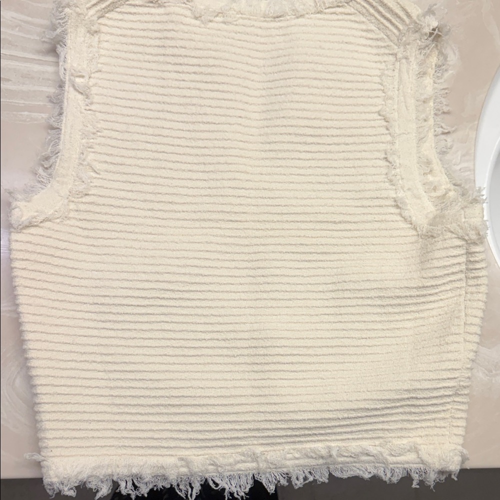 J. Crew Ivory Textured Knit Vest NWOT - Picture 5 of 5